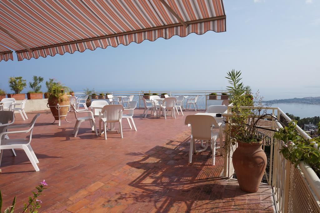 Hotel Mediterranee Taormina Exteriör bild