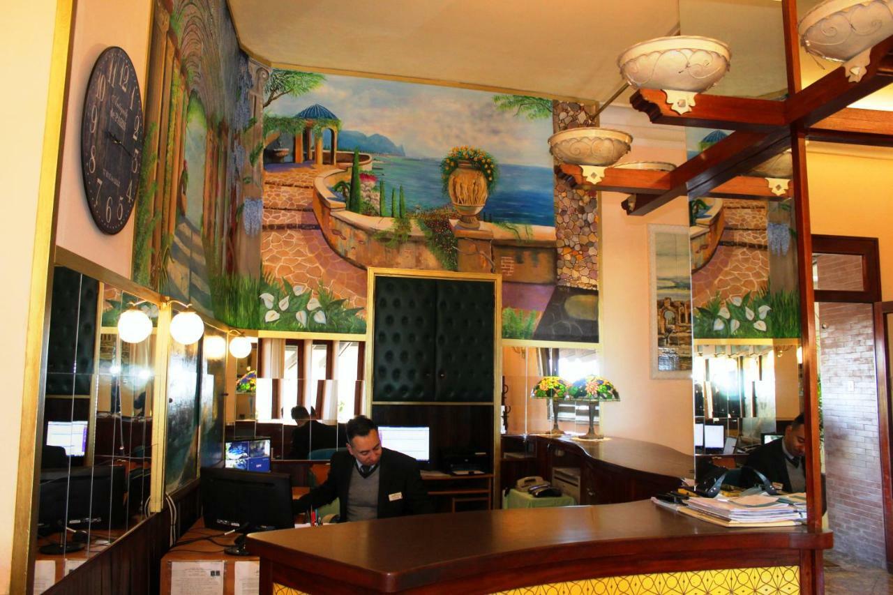 Hotel Mediterranee Taormina Exteriör bild